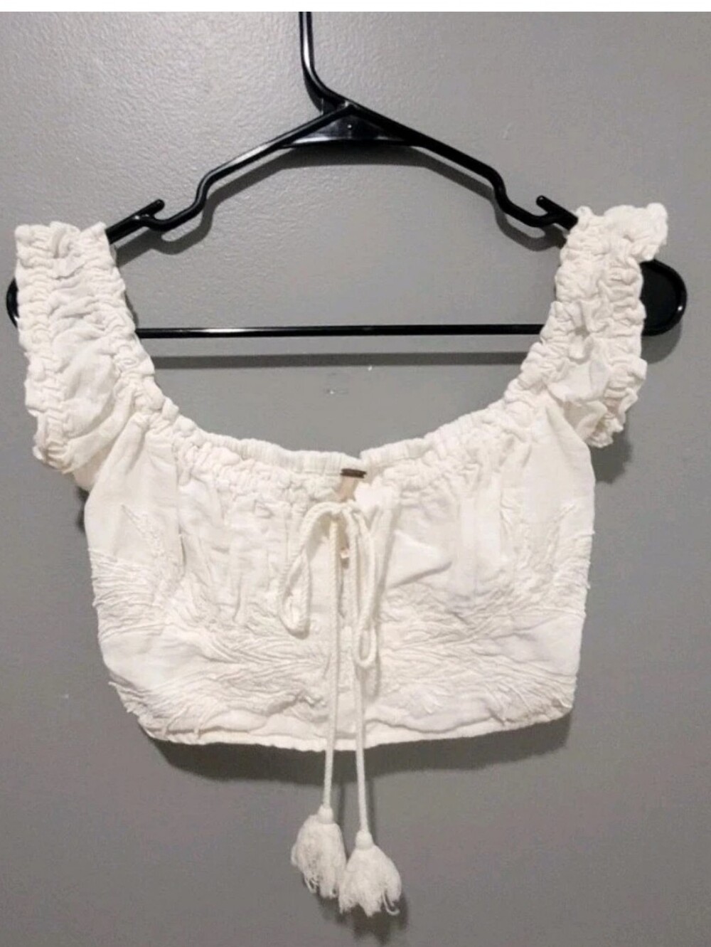 FREE PEOPLE White Ruffle Tassel Crop Top Sz Xs